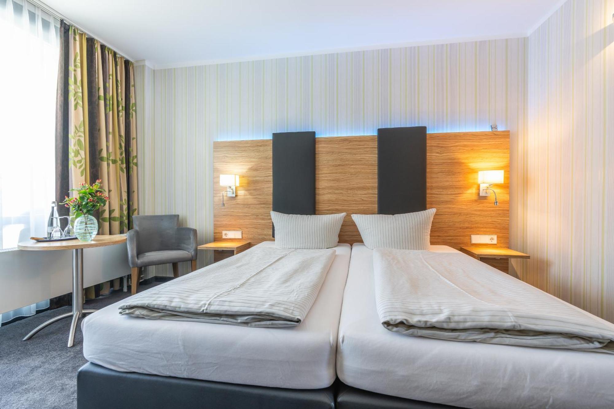 Seehotel Forst Forst  Екстериор снимка