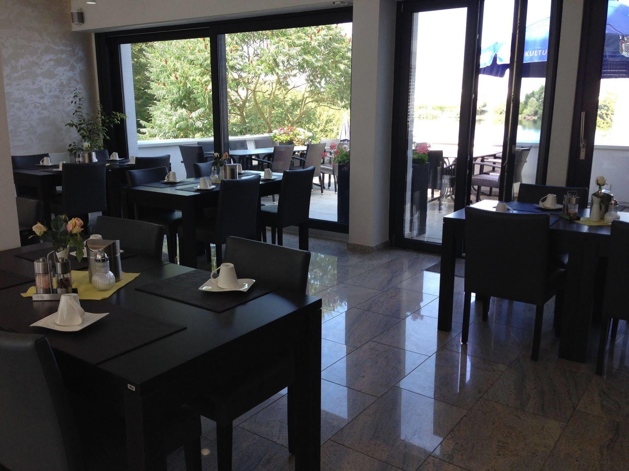 Seehotel Forst Forst  Екстериор снимка
